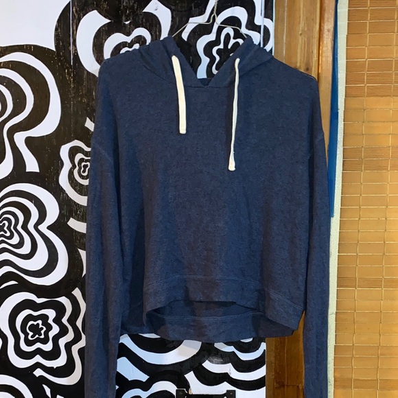 Hollister Deep Blue Knit Top - Picture 1 of 3